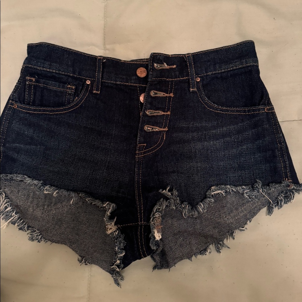 bullhead high rise jean shorts size 25